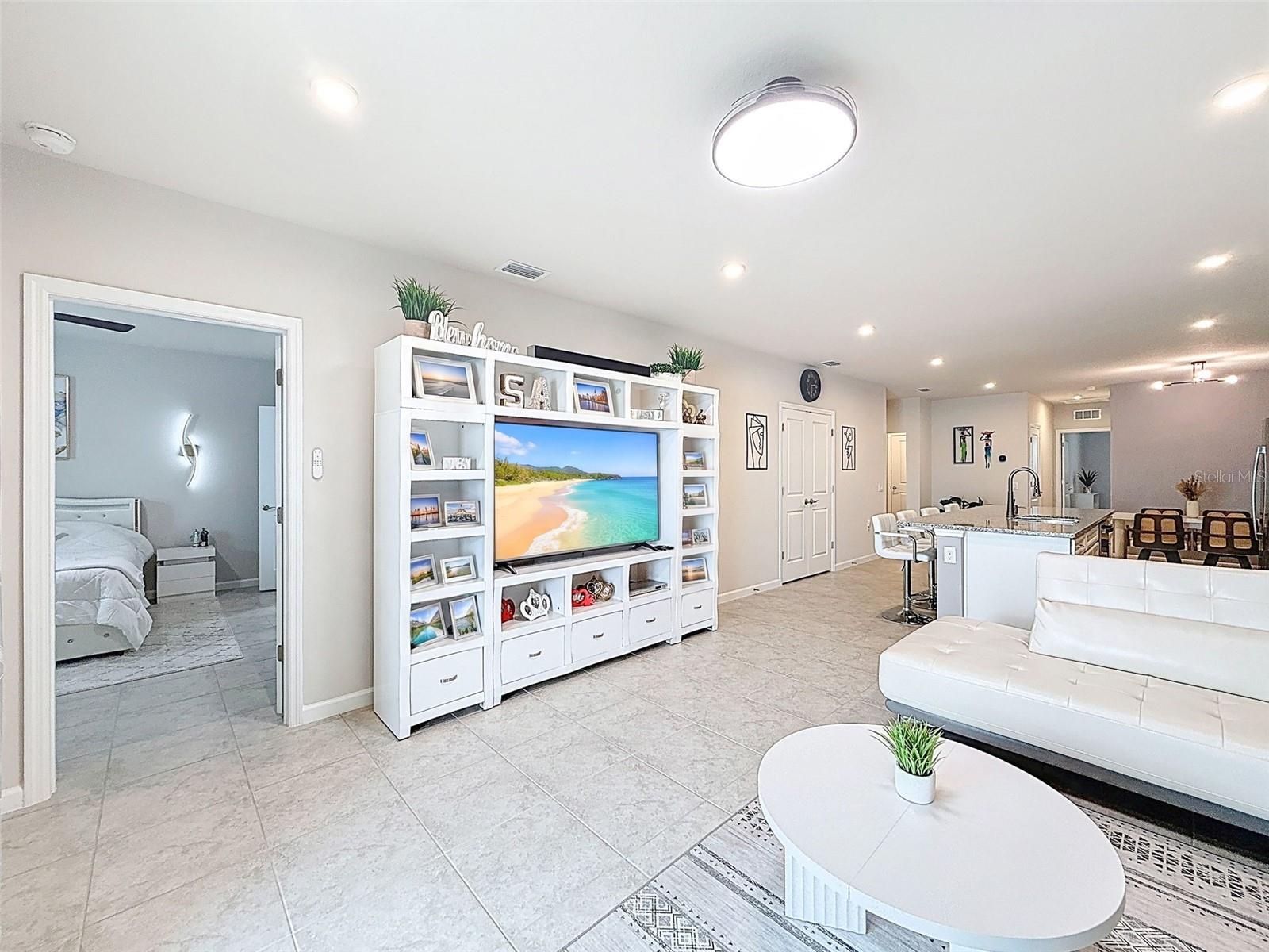 Image 24 of 53 For 322 Voltaire Drive