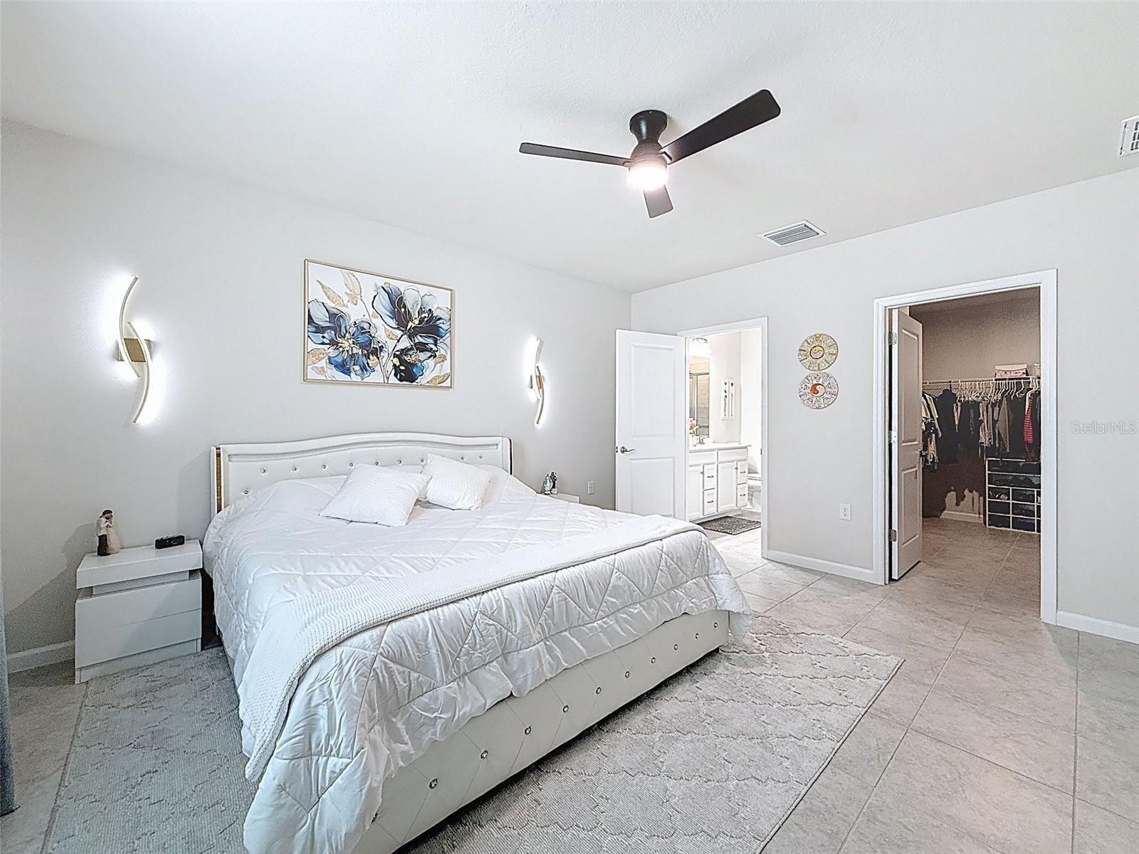 Image 27 of 53 For 322 Voltaire Drive