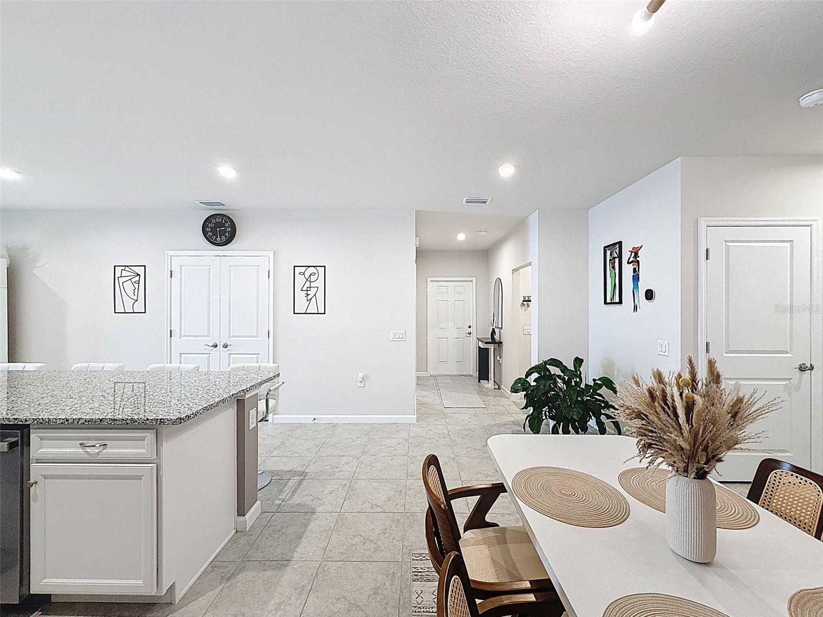 Image 9 of 53 For 322 Voltaire Drive