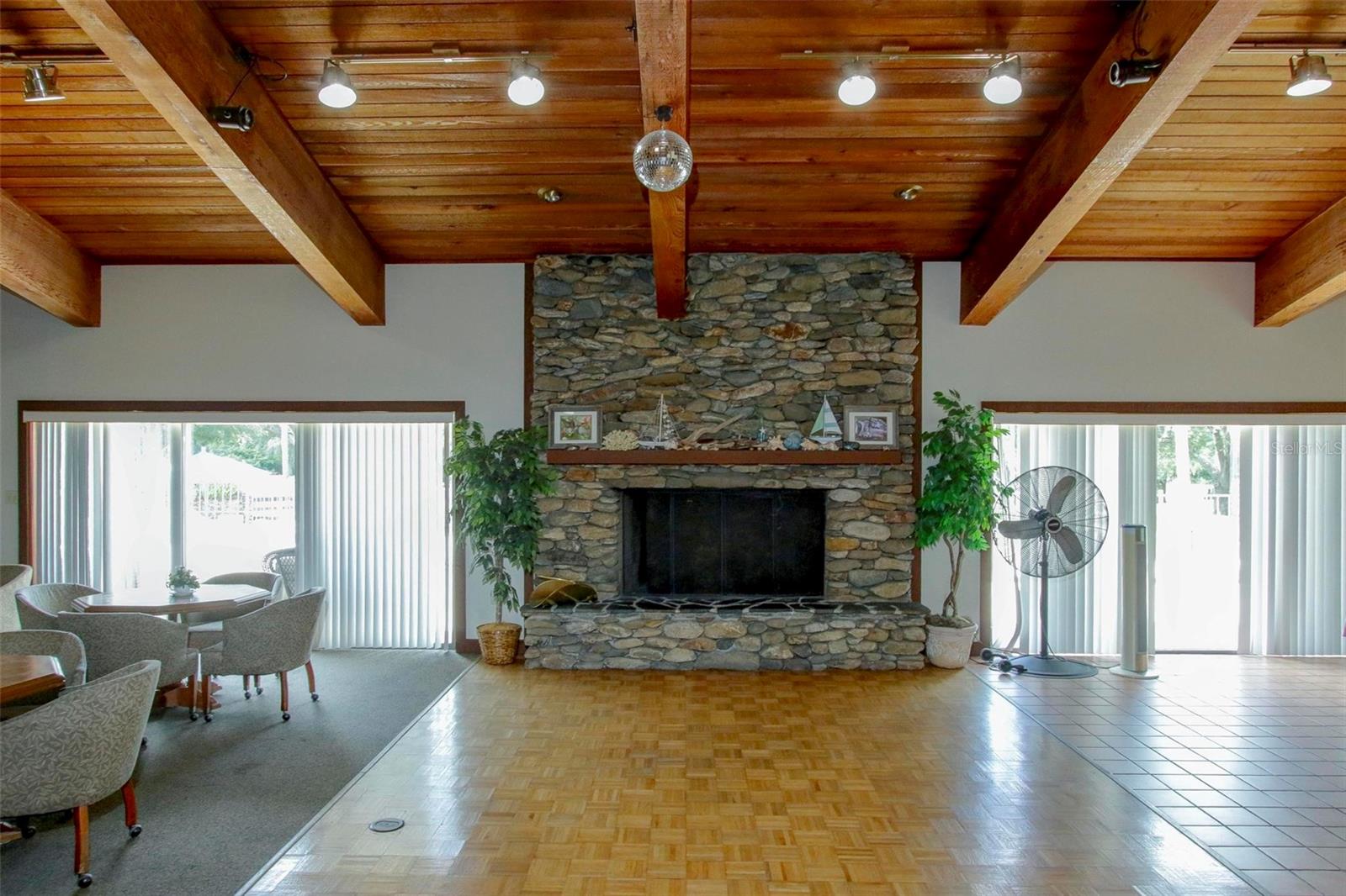 Image 28 of 33 For 7032 River Run Boulevard