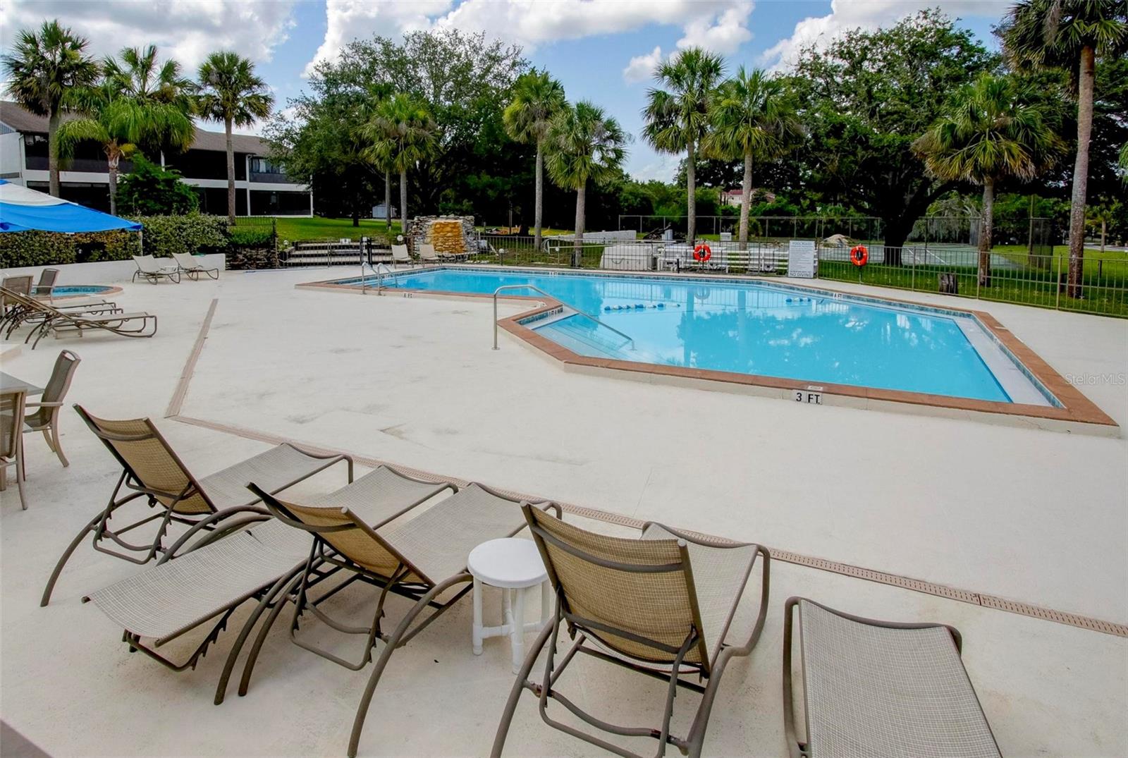 Image 32 of 33 For 7032 River Run Boulevard