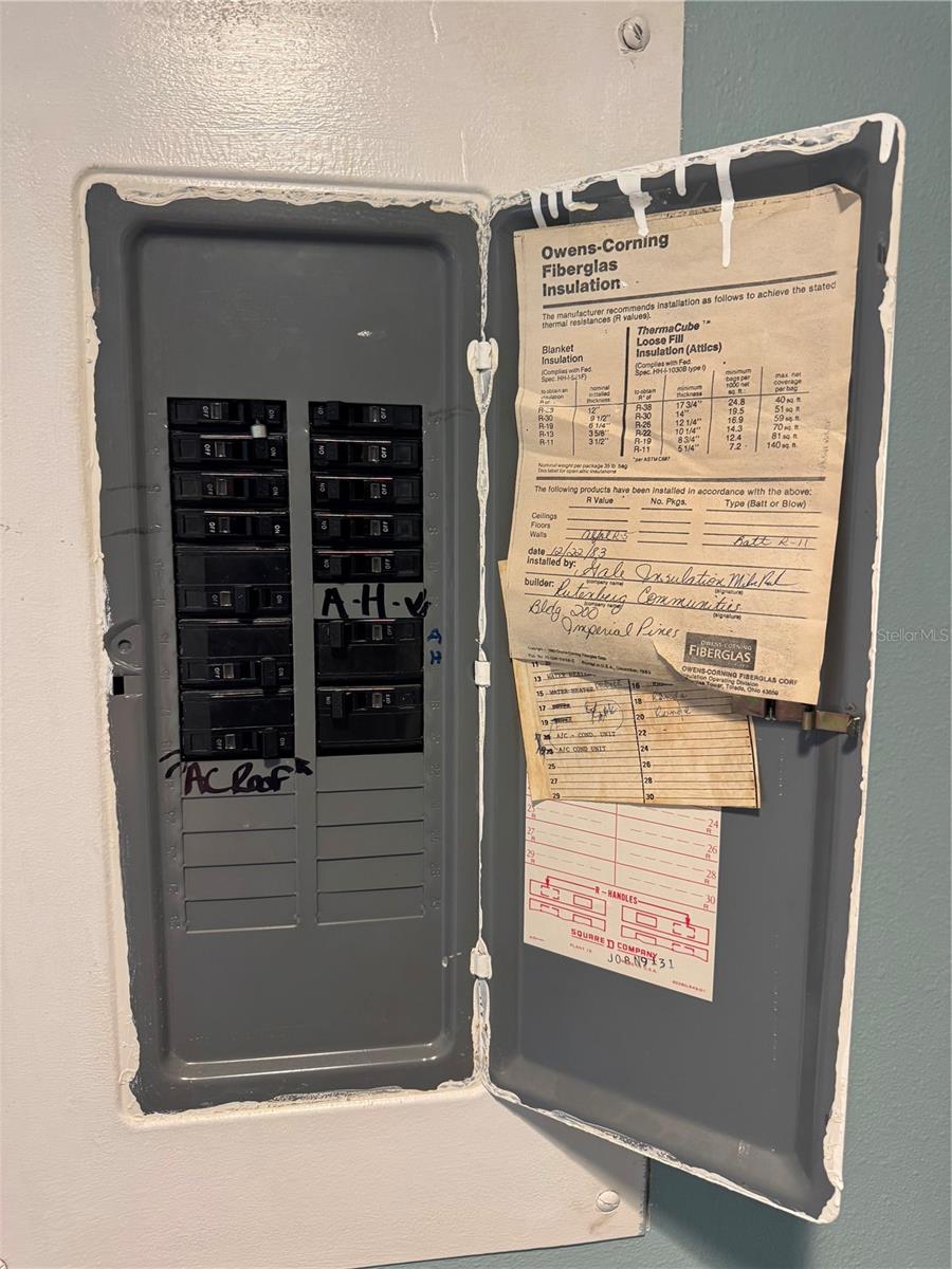 Image 17 of 30 For 3076 Eastland Boulevard 203