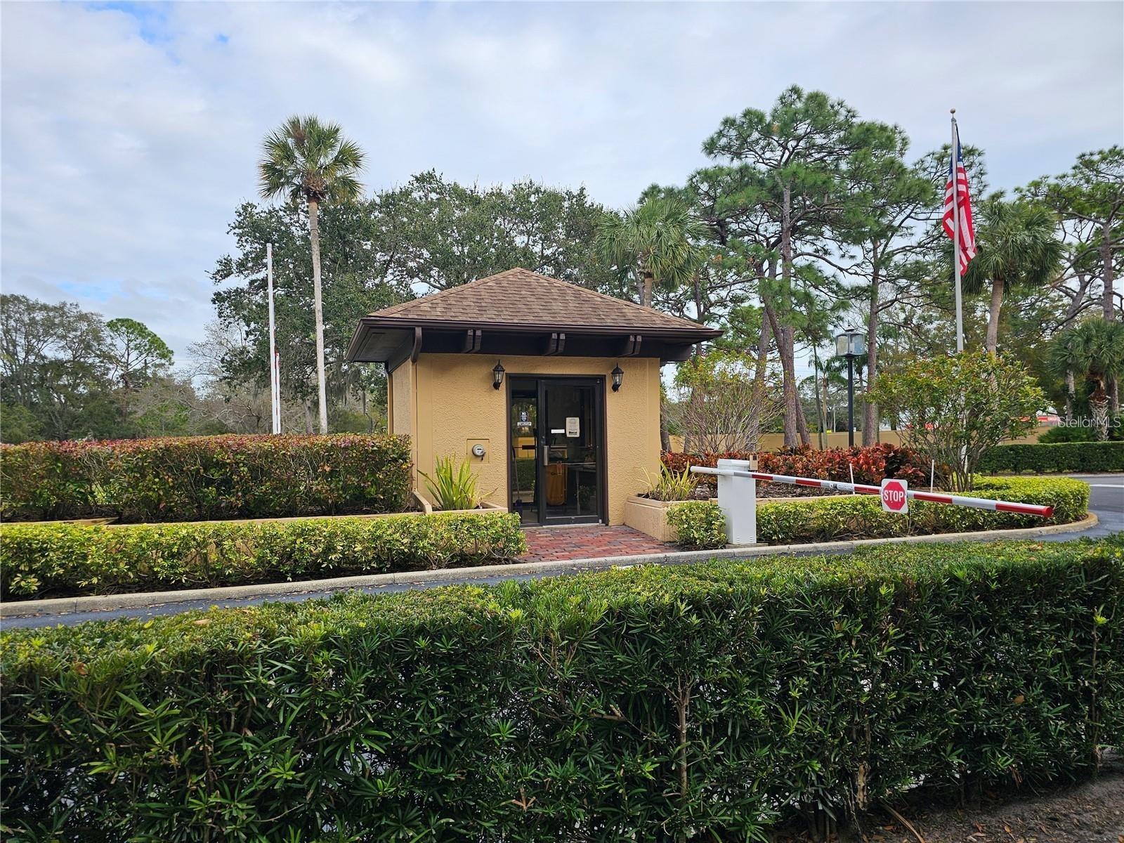 Image 23 of 30 For 3076 Eastland Boulevard 203