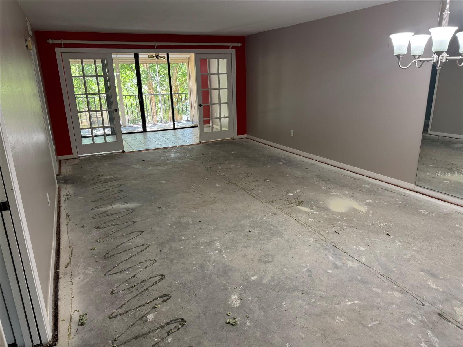 Image 3 of 30 For 3076 Eastland Boulevard 203