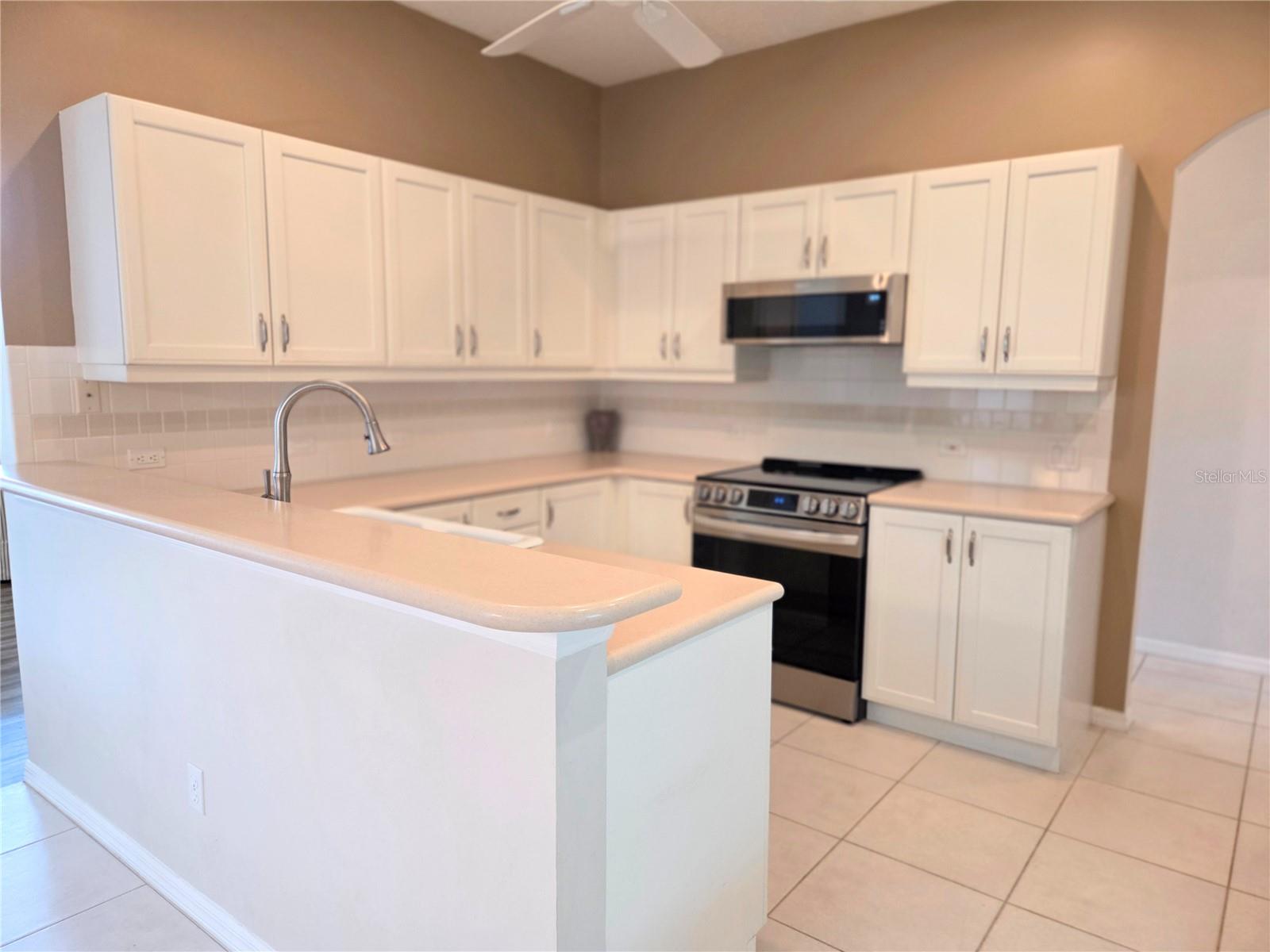 Image 10 of 37 For 9222 Bonnington Drive