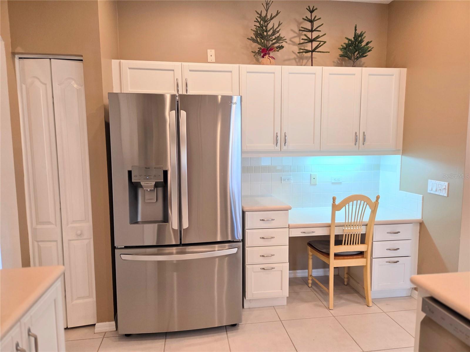 Image 11 of 37 For 9222 Bonnington Drive