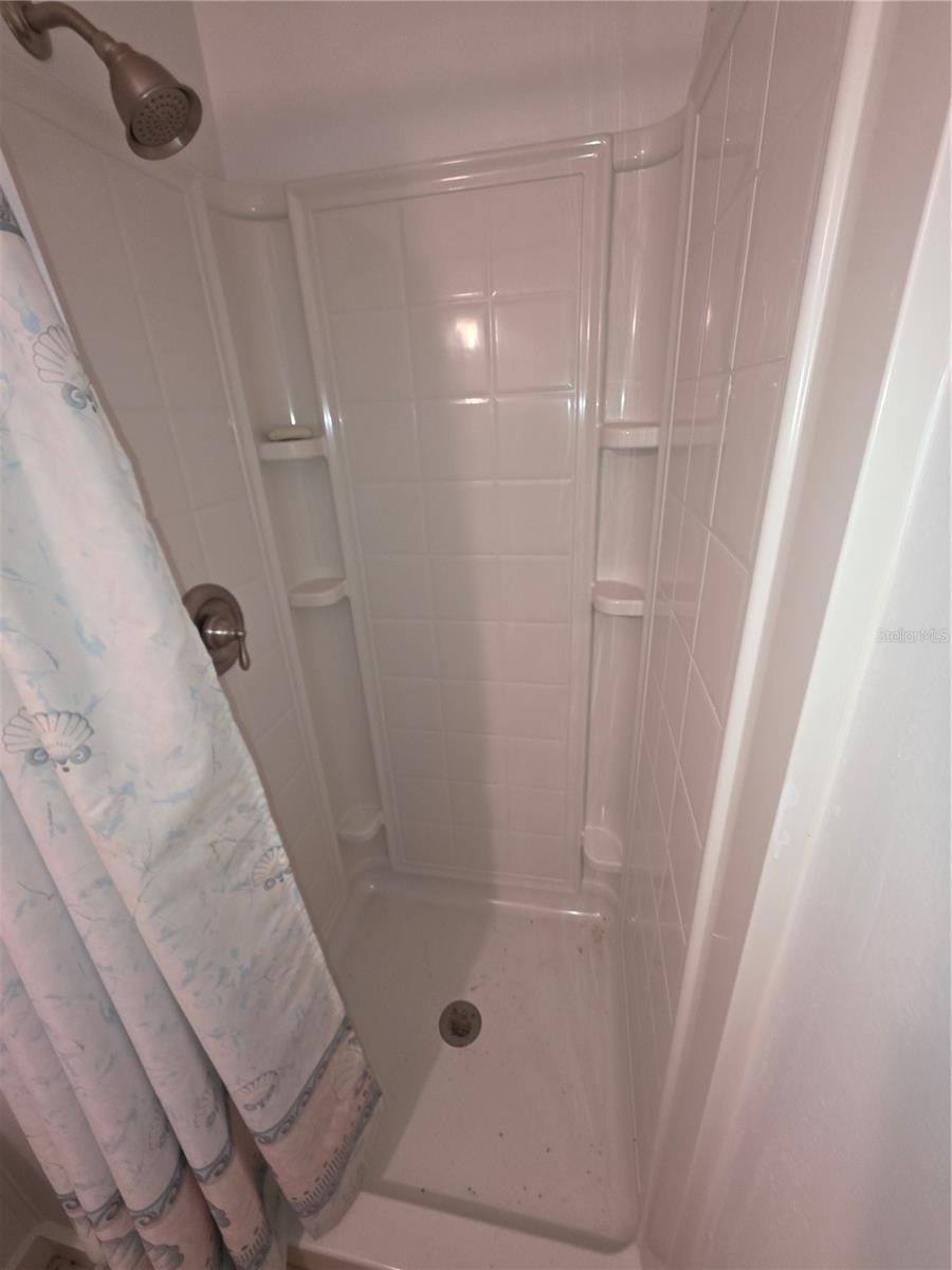 Image 19 of 29 For 13499 Old Crystal River Road