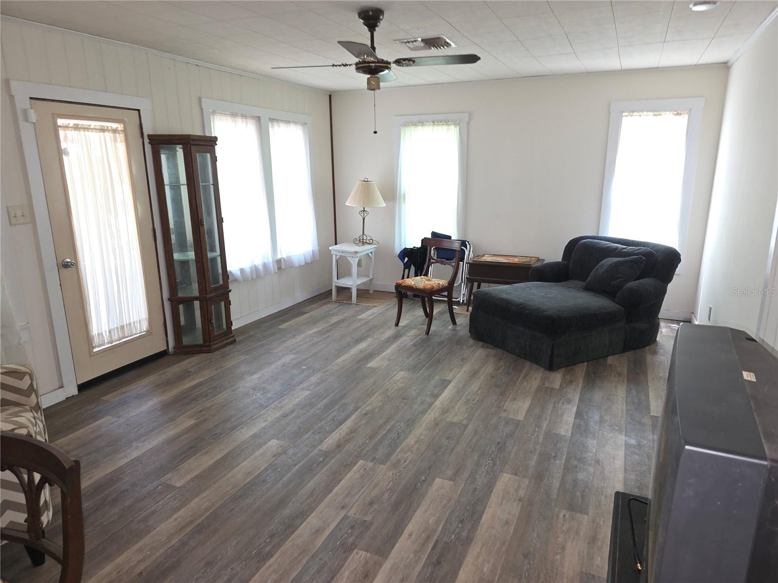 Image 8 of 29 For 13499 Old Crystal River Road