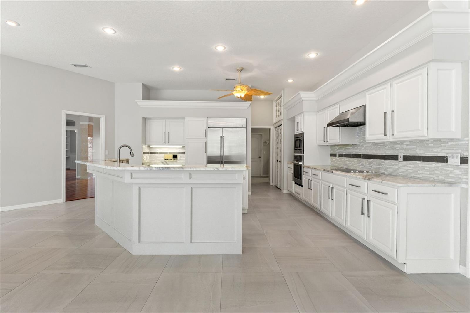 Image 23 of 63 For 6153 New Osprey Point