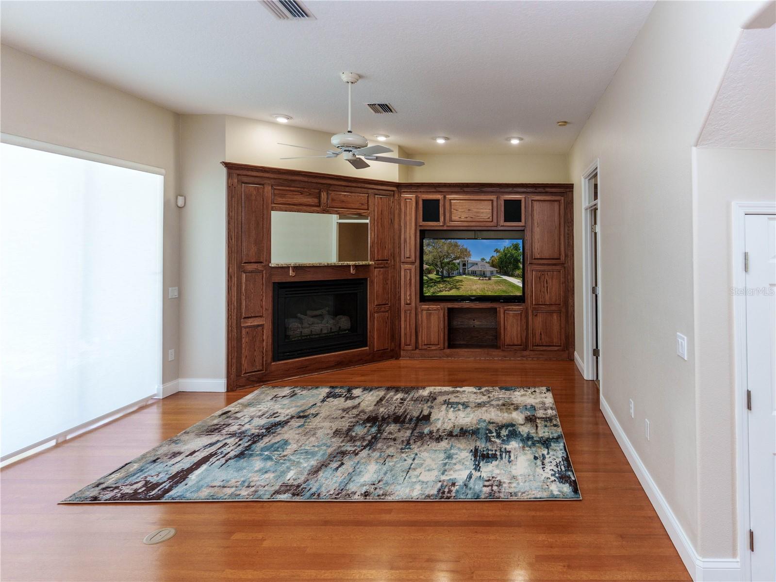 Image 9 of 79 For 5250 Macoso Court