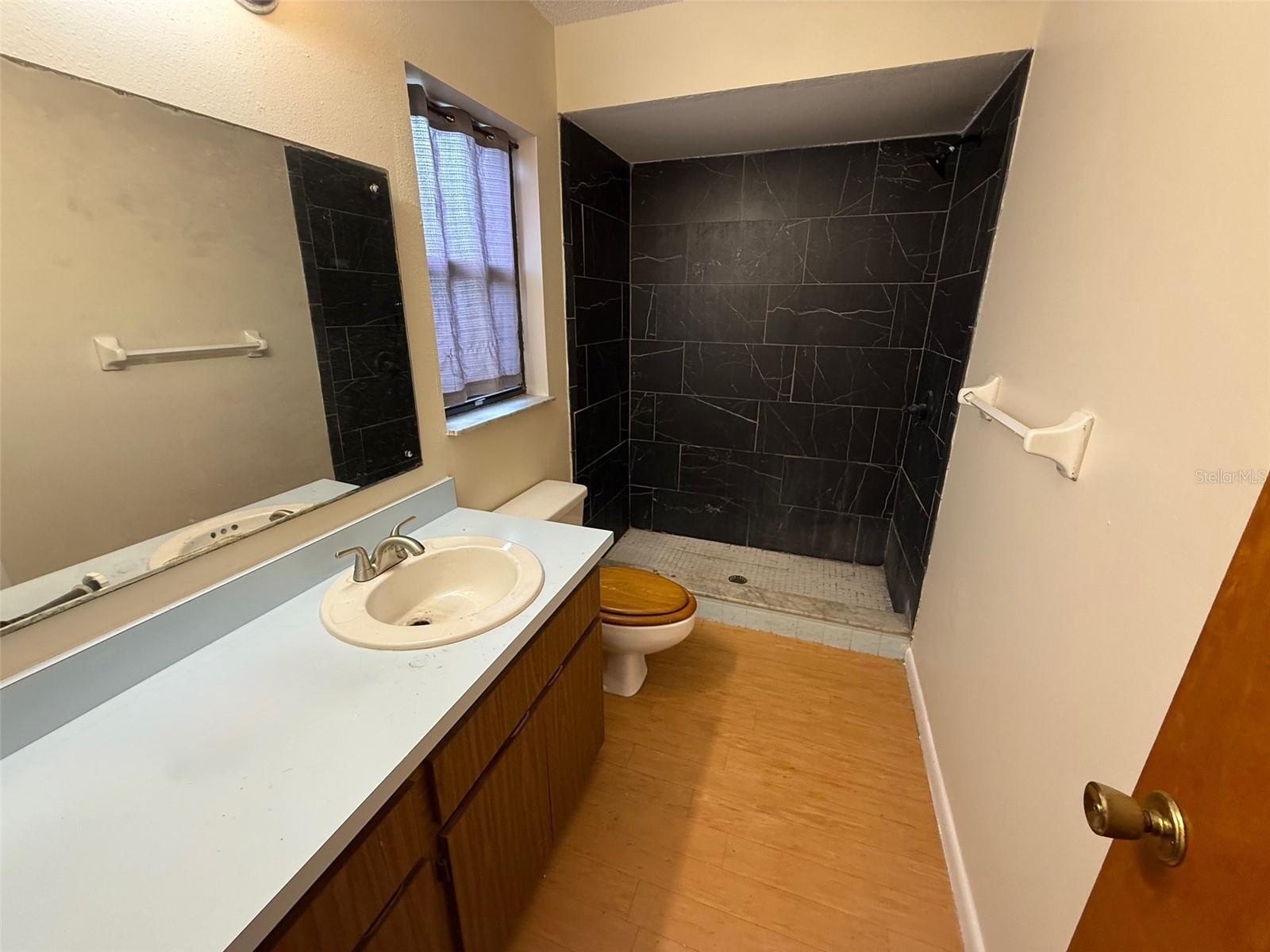 Image 12 of 19 For 5072 Lakewood Drive