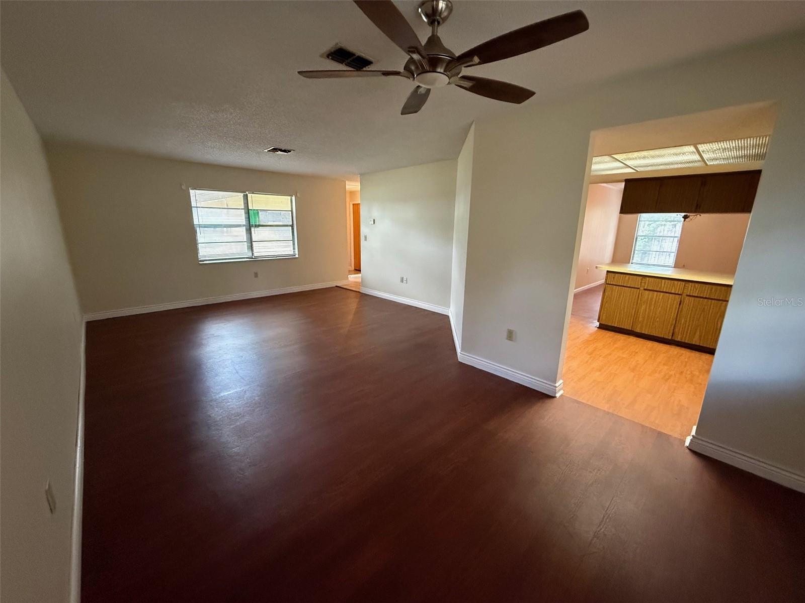 Image 3 of 19 For 5072 Lakewood Drive