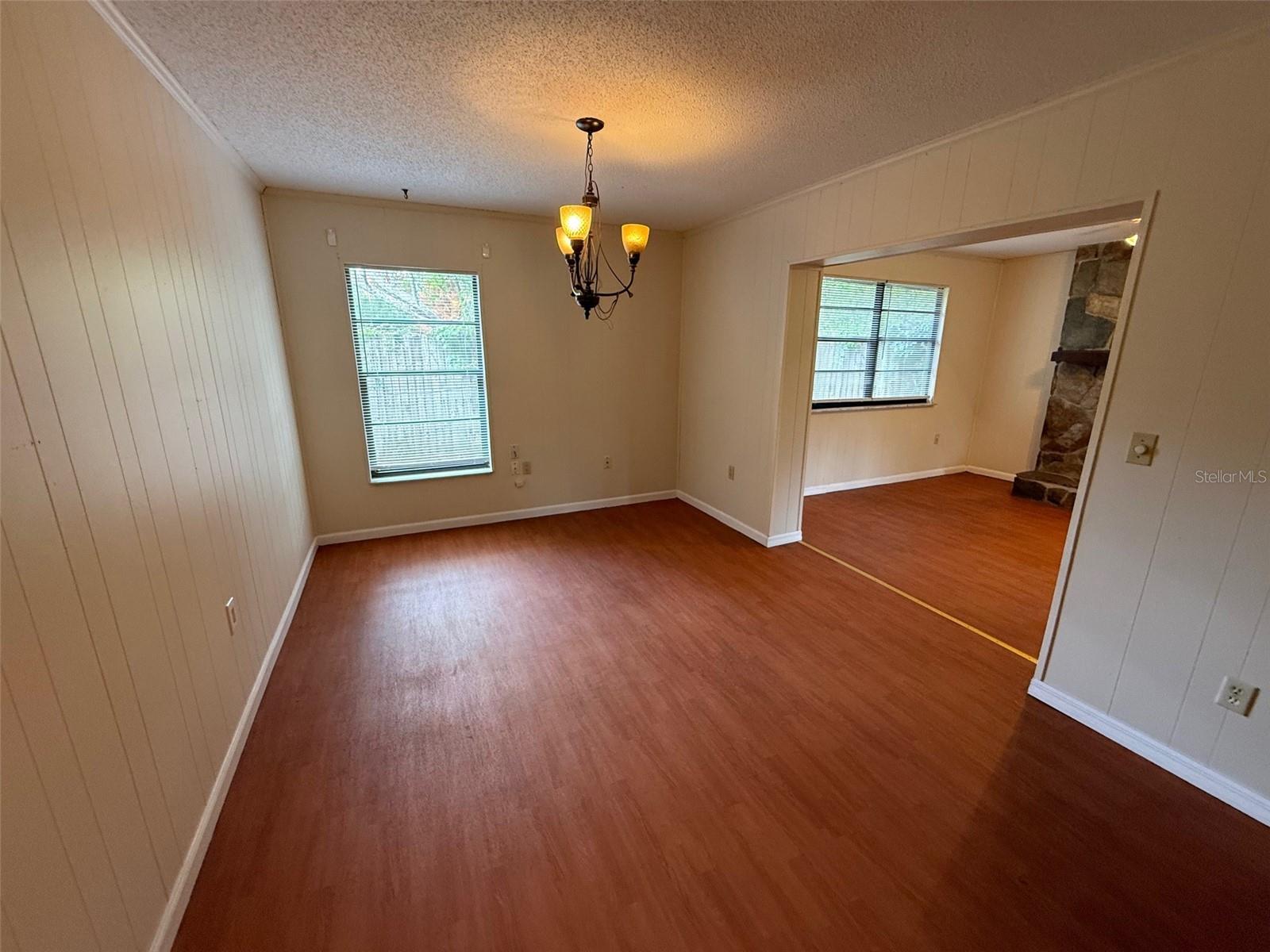 Image 7 of 19 For 5072 Lakewood Drive