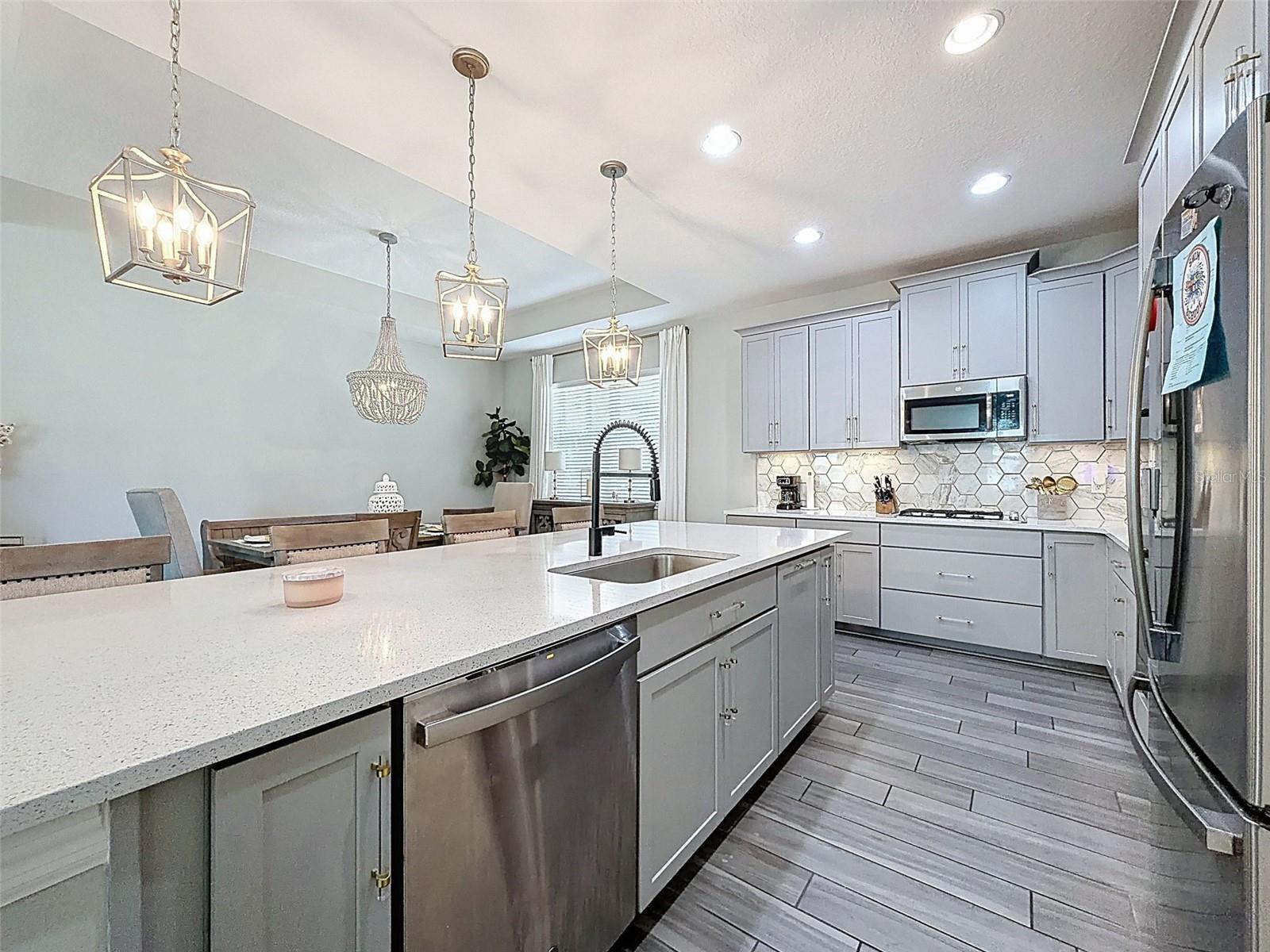 Image 12 of 49 For 13389 Batten Lane