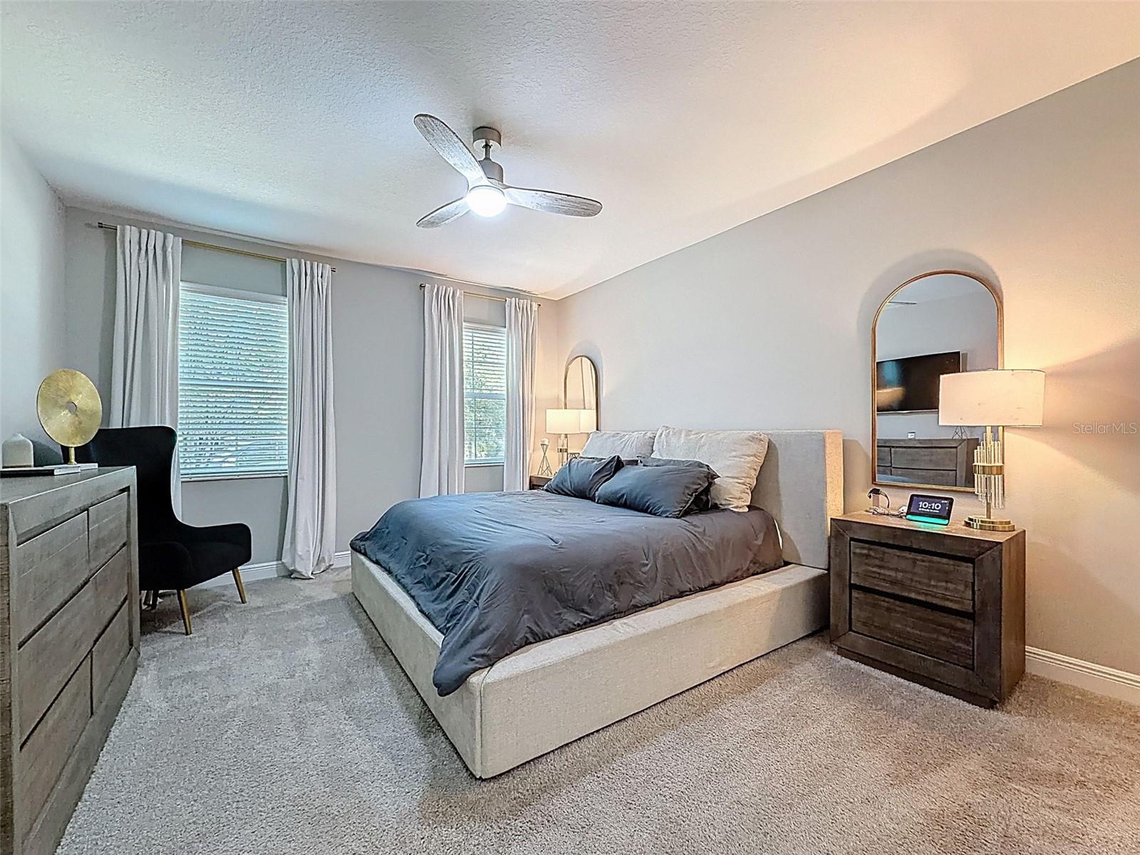 Image 17 of 49 For 13389 Batten Lane