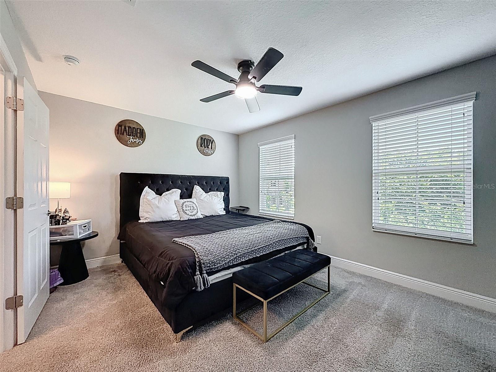 Image 31 of 49 For 13389 Batten Lane