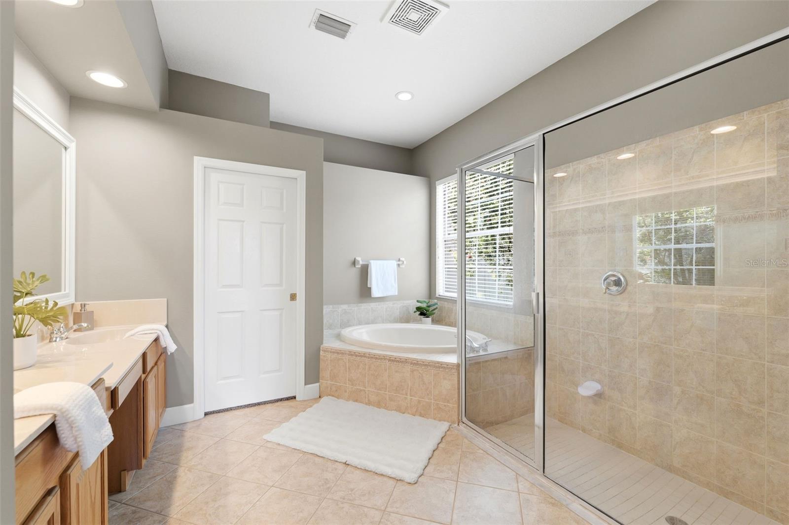 Image 16 of 35 For 11627 Bristol Chase Drive