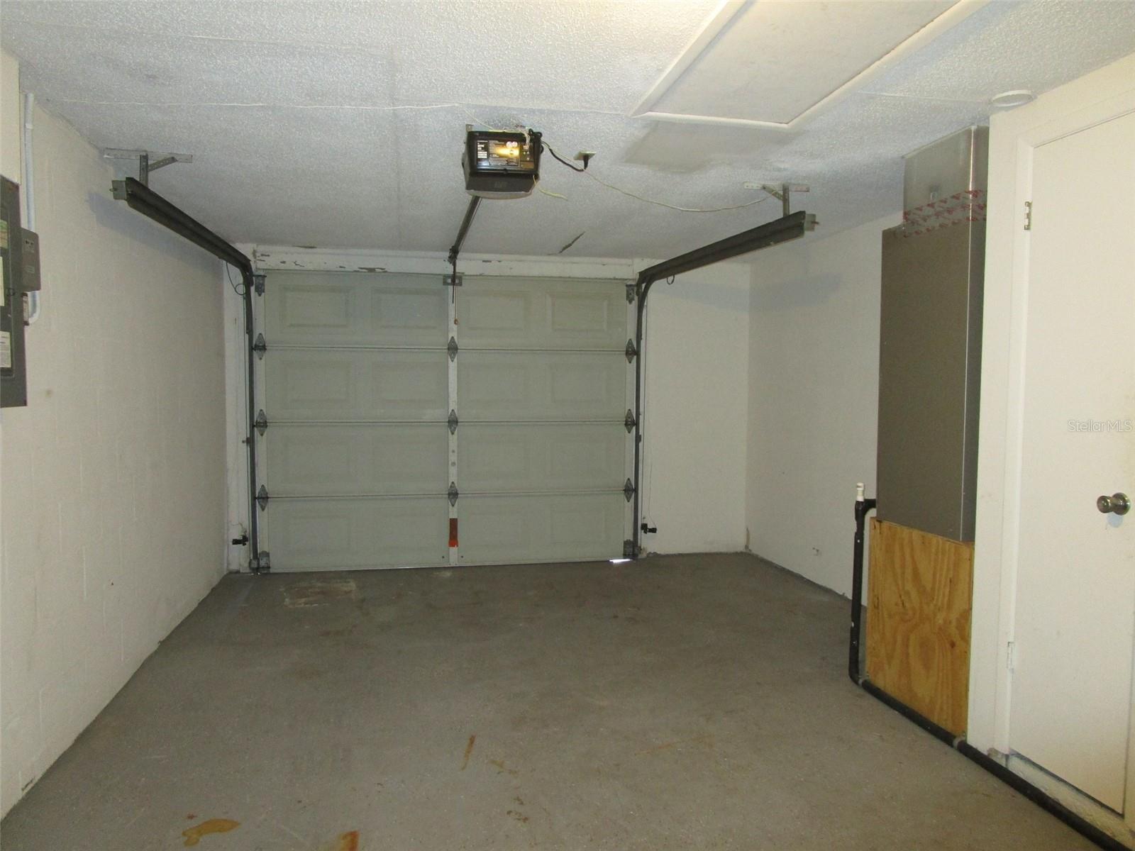 Image 23 of 28 For 11611 Constance Drive