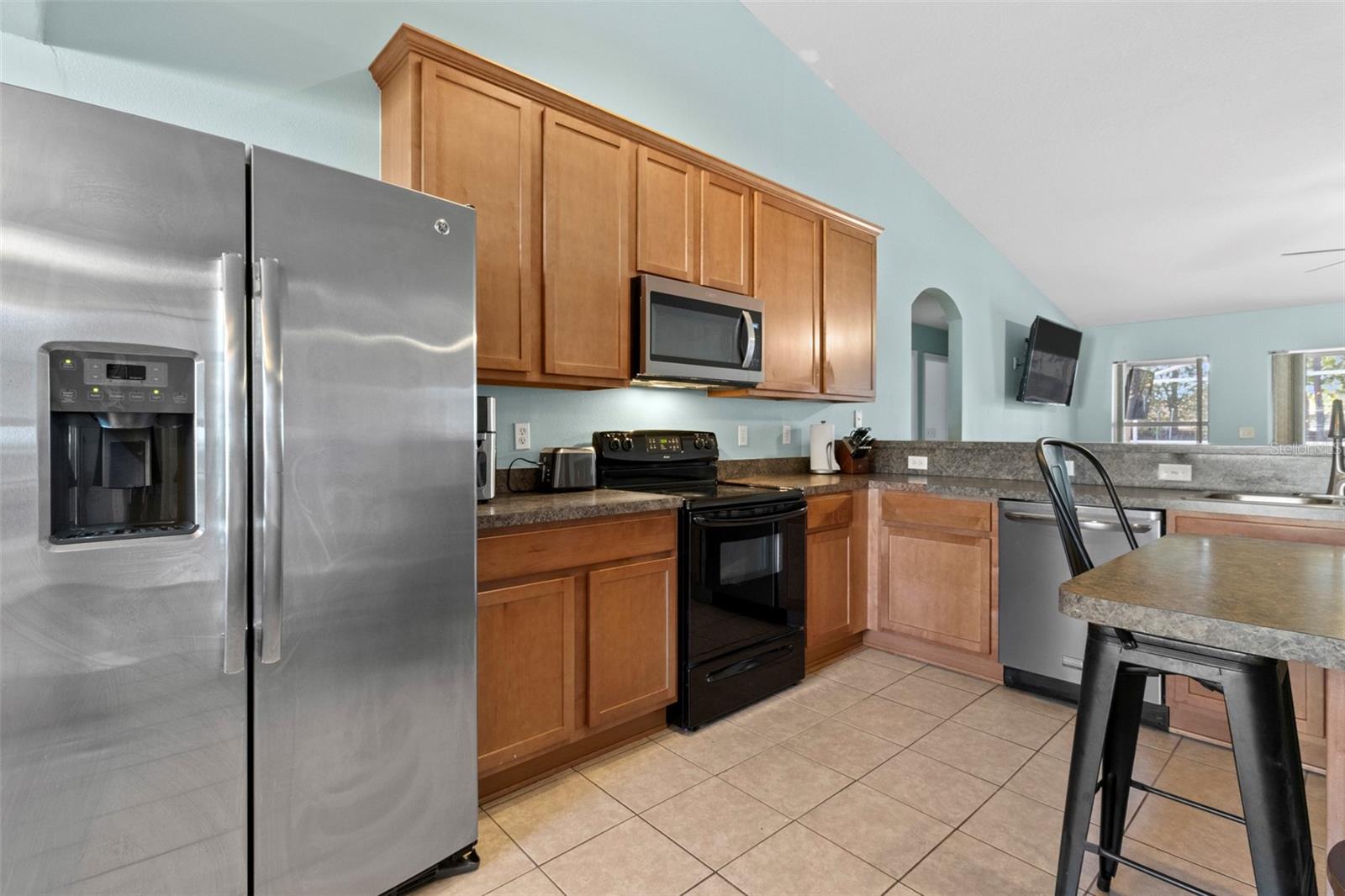 Image 12 of 38 For 9073 Horizon Drive