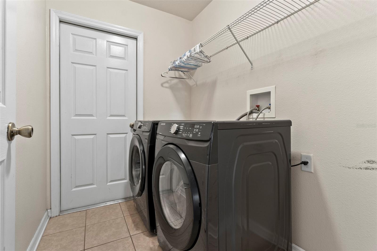 Image 29 of 38 For 9073 Horizon Drive