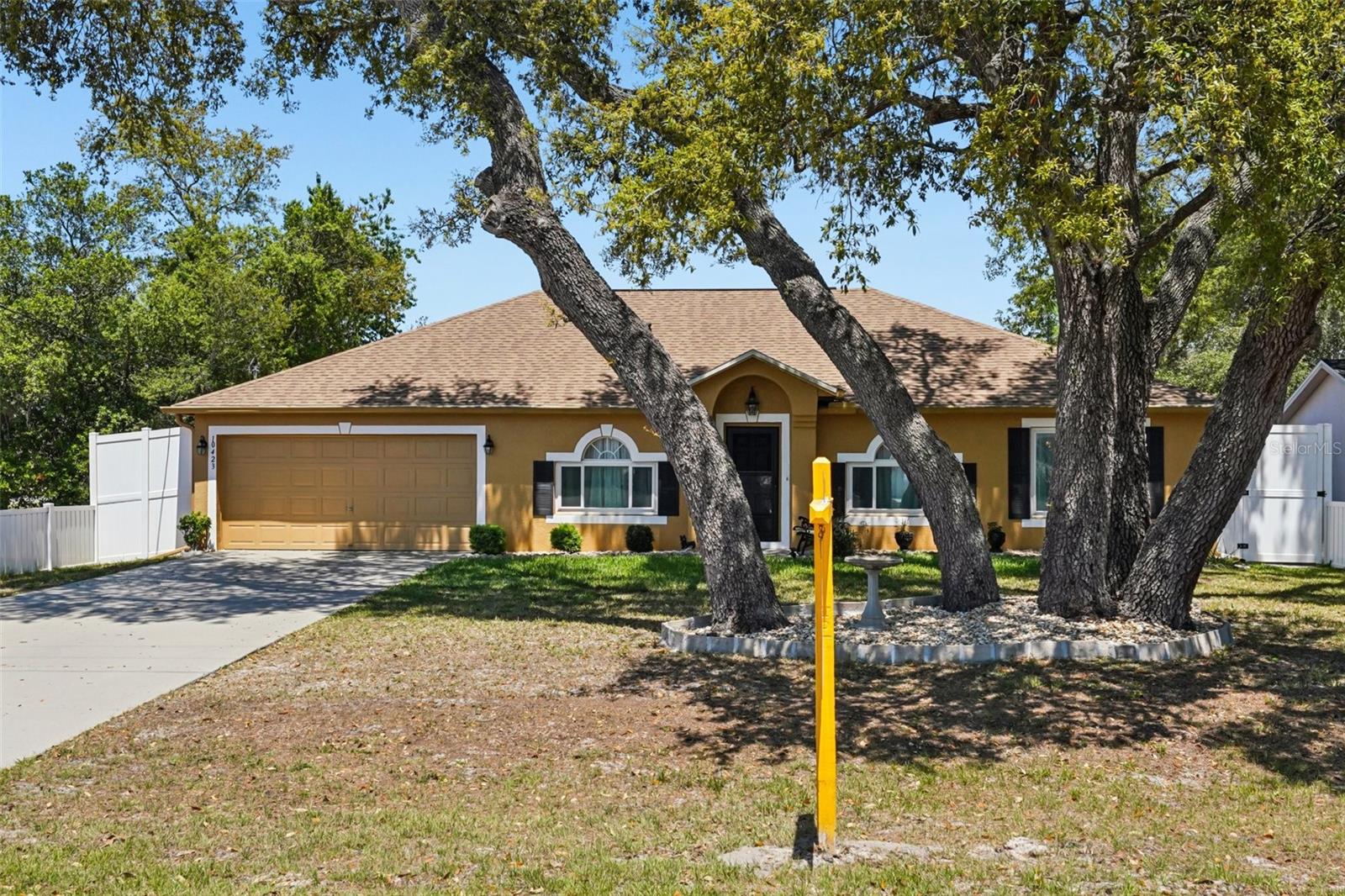 Image 32 of 63 For 10423 Bradford Street