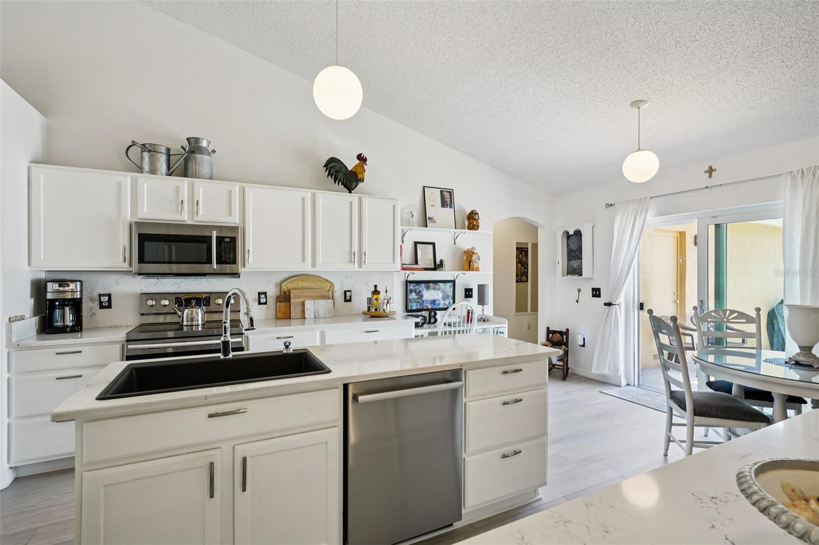 Image 45 of 63 For 10423 Bradford Street