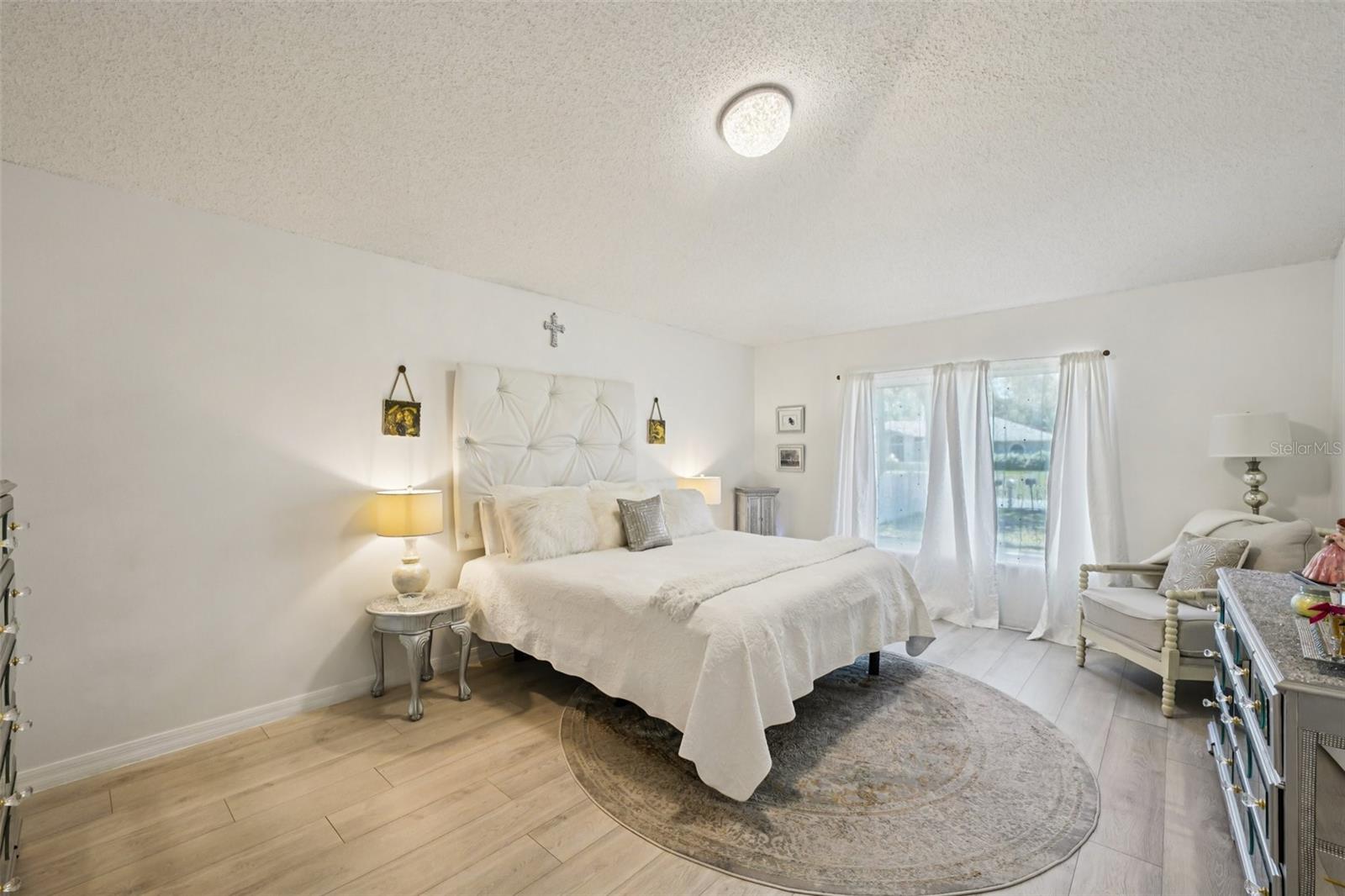 Image 52 of 63 For 10423 Bradford Street