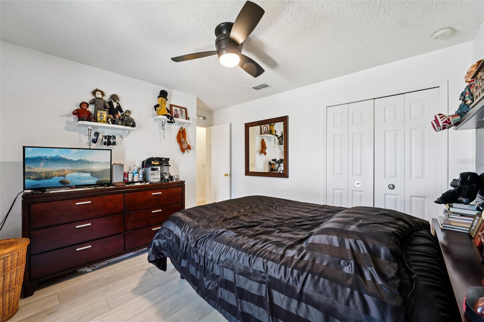 Image 62 of 63 For 10423 Bradford Street