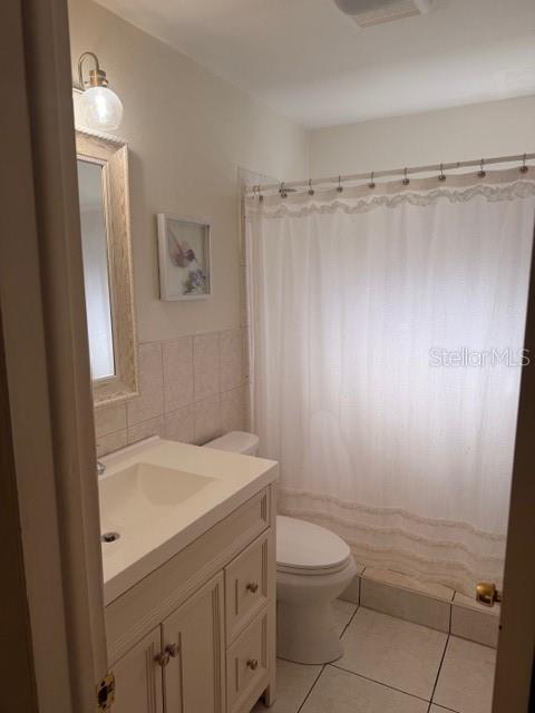 Image 15 of 33 For 519 Norfolk Street