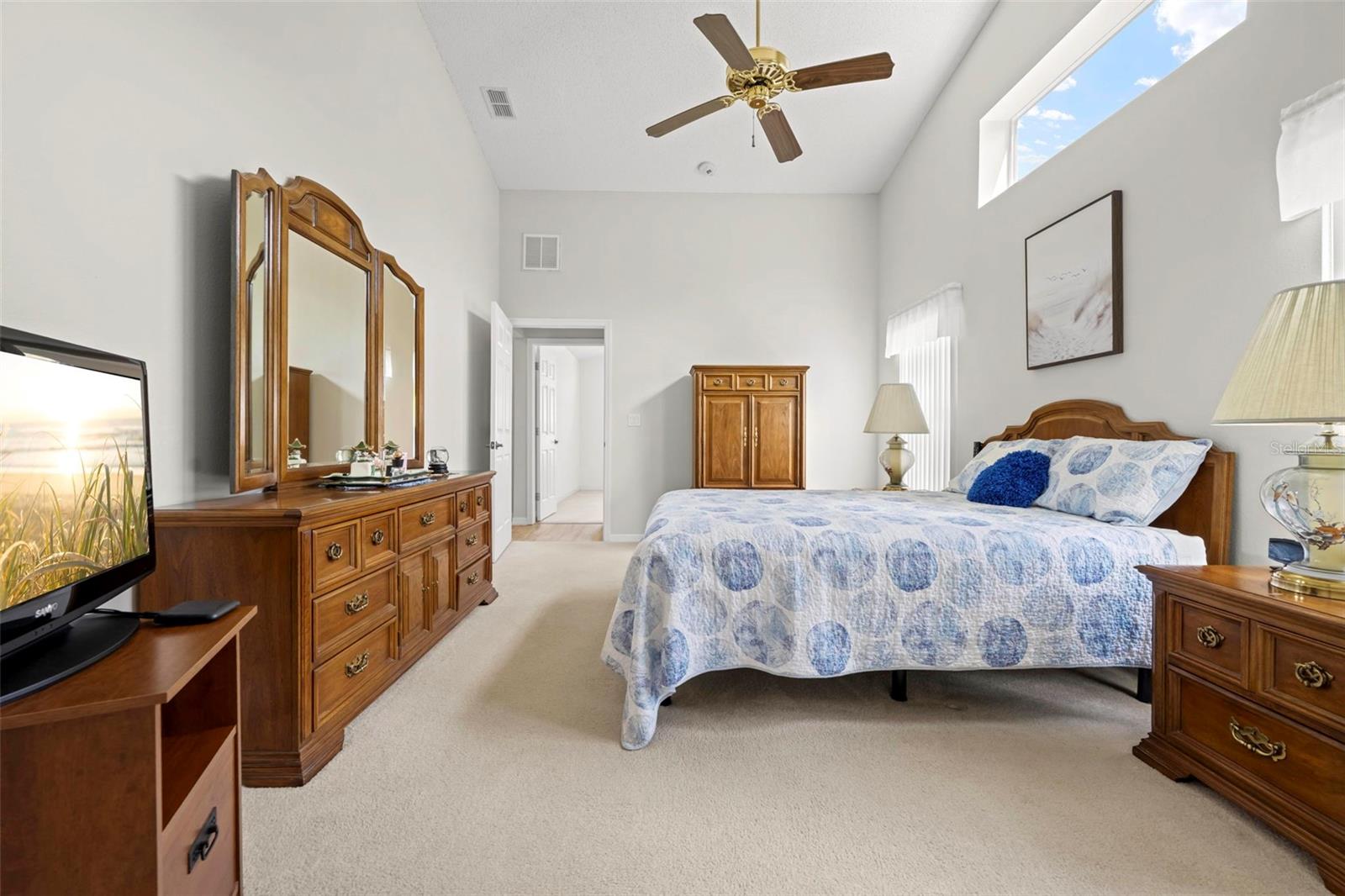 Image 37 of 56 For 432 Mistwood Court