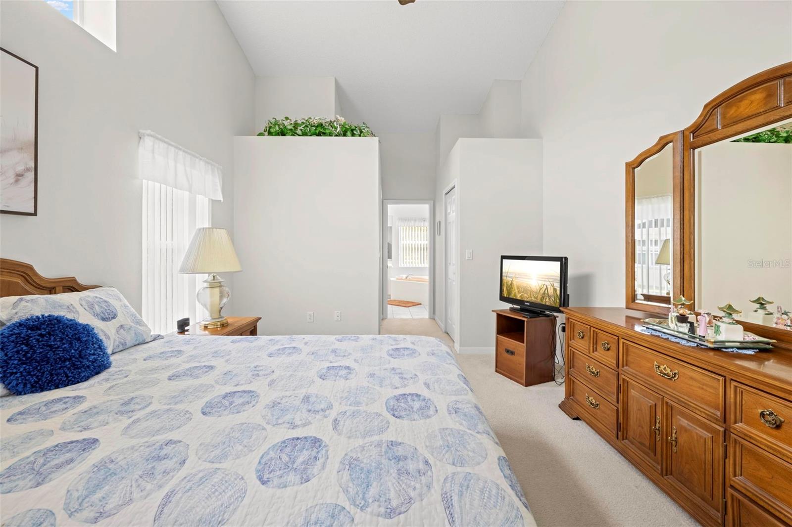 Image 38 of 56 For 432 Mistwood Court