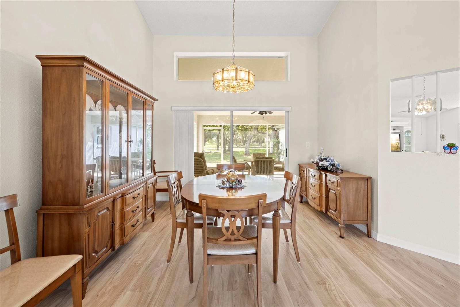 Image 6 of 56 For 432 Mistwood Court