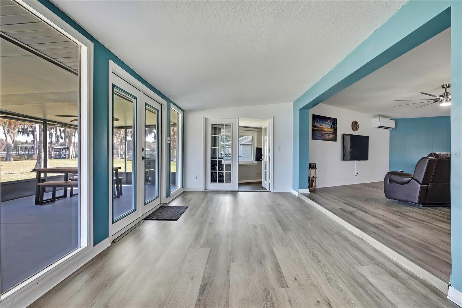 Image 20 of 73 For 6670 Merleing Loop