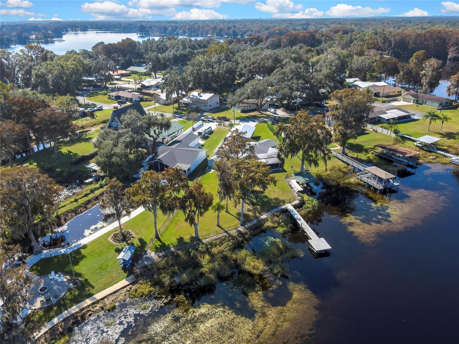 Image 39 of 73 For 6670 Merleing Loop