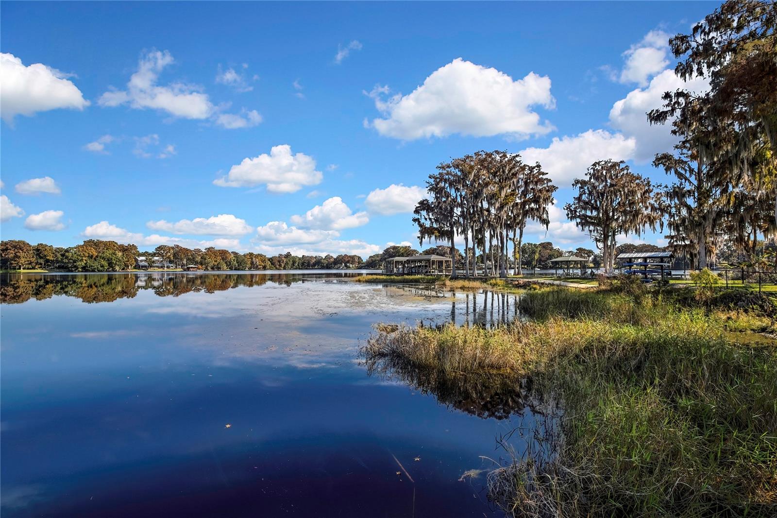 Image 48 of 73 For 6670 Merleing Loop