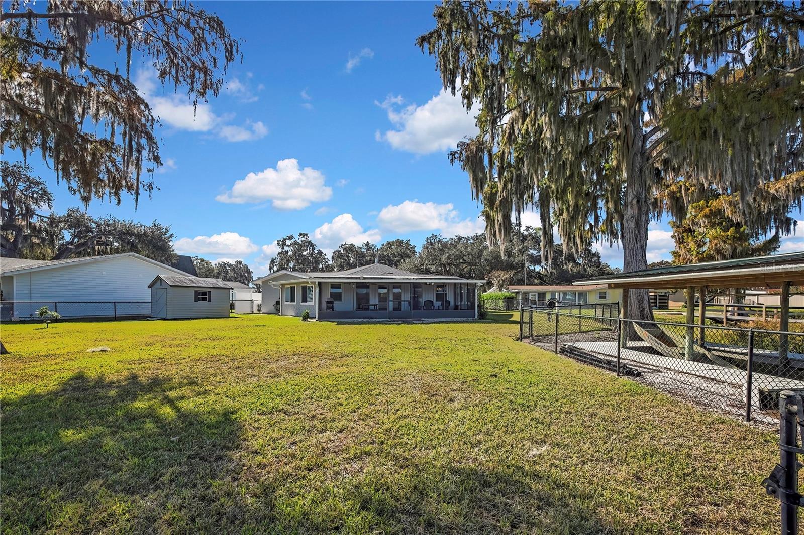 Image 52 of 73 For 6670 Merleing Loop