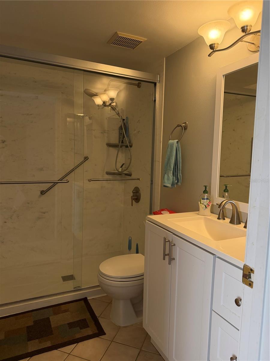 Image 16 of 23 For 2688 Pine Ridge Way N A2