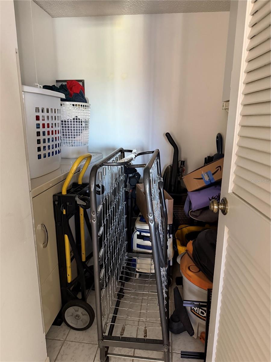 Image 8 of 23 For 2688 Pine Ridge Way N A2