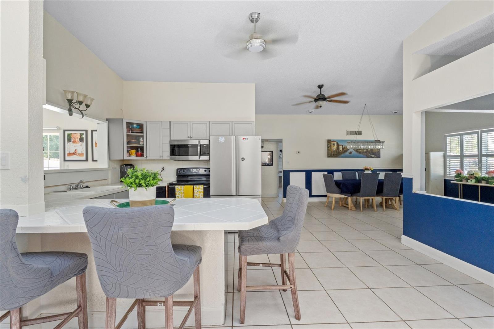 Image 7 of 27 For 7300 11th Avenue N