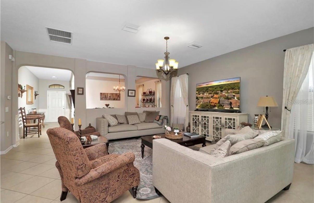 Image 12 of 37 For 2514 Cross More Street