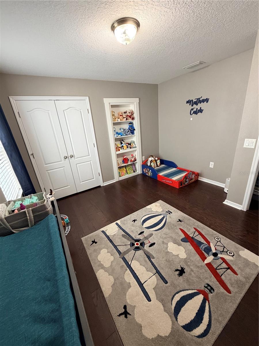 Image 33 of 37 For 2514 Cross More Street