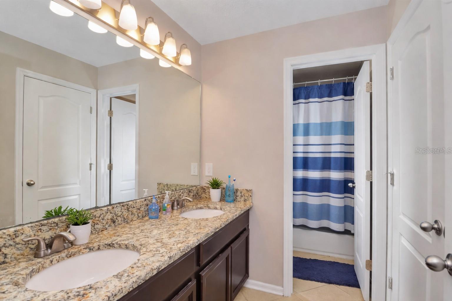 Image 35 of 37 For 2514 Cross More Street