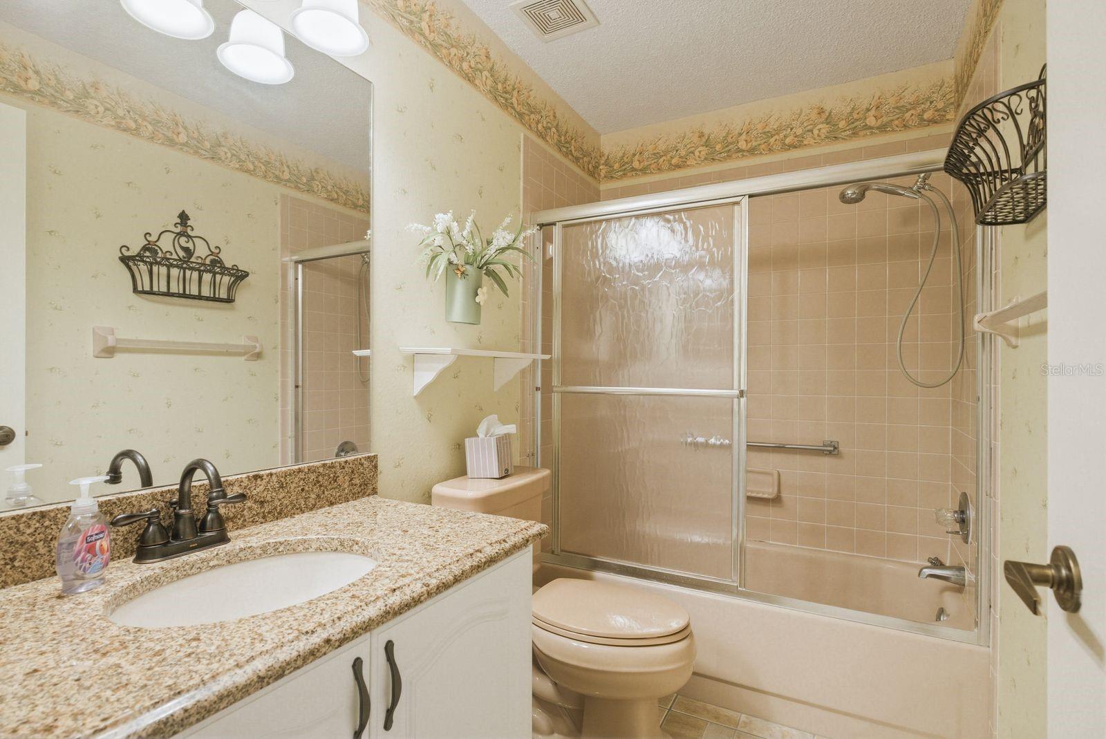 Image 24 of 37 For 6542 Pine Walk Drive