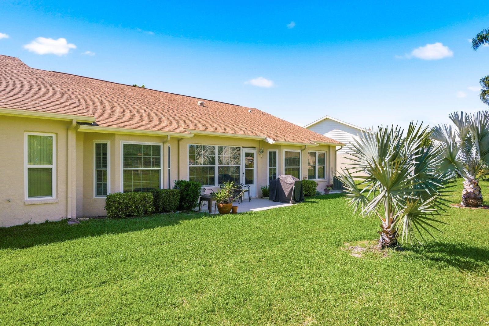 Image 32 of 37 For 6542 Pine Walk Drive