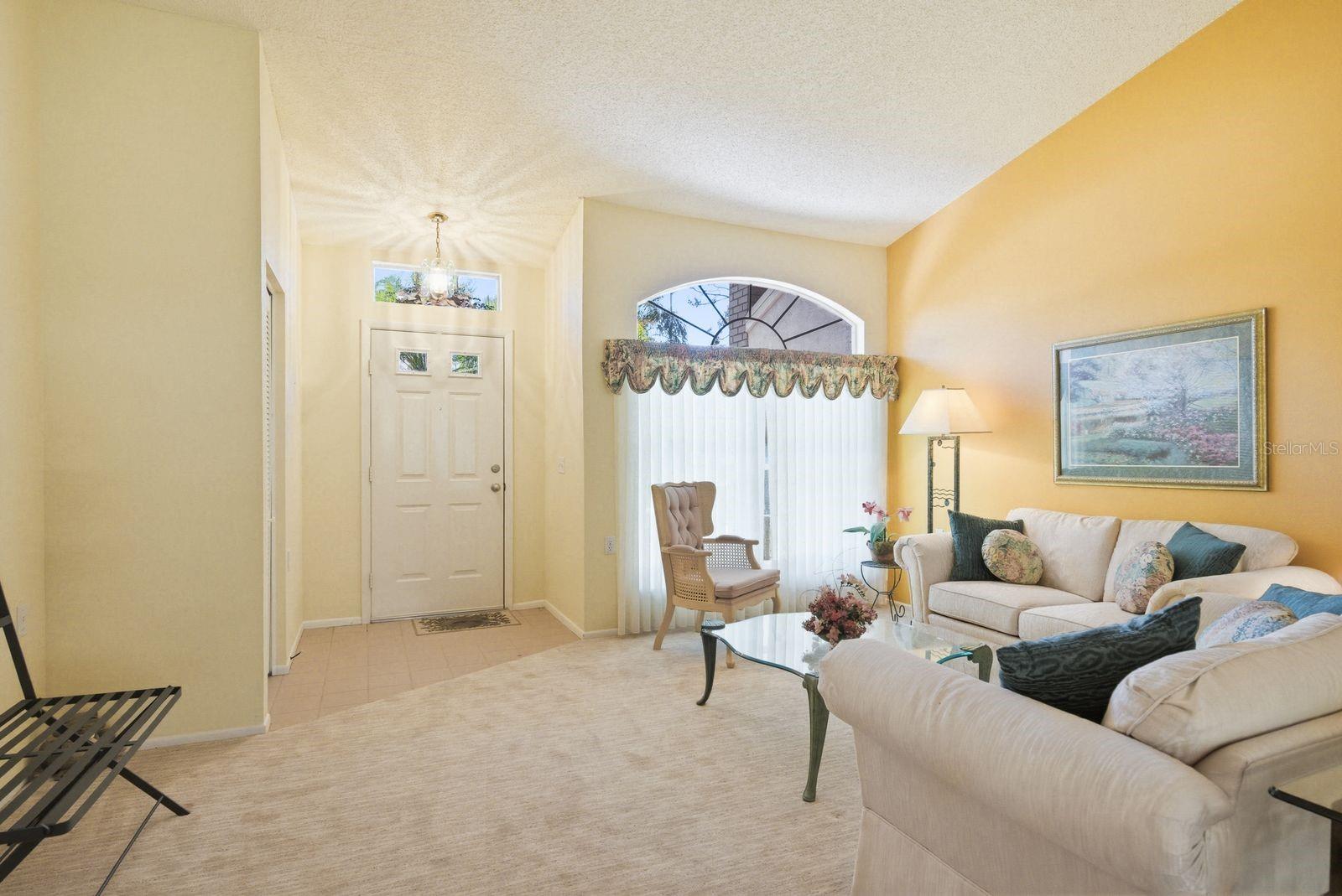 Image 7 of 37 For 6542 Pine Walk Drive