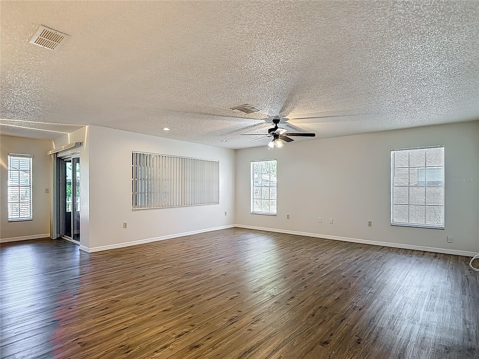 Image 20 of 63 For 8617 Stonehedge Way