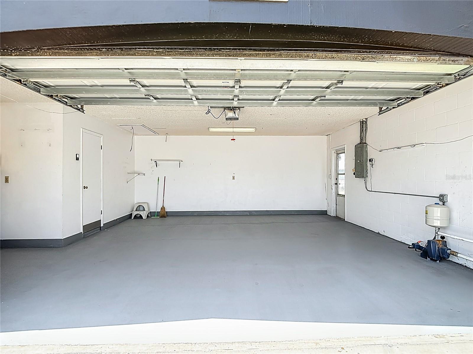 Image 44 of 63 For 8617 Stonehedge Way