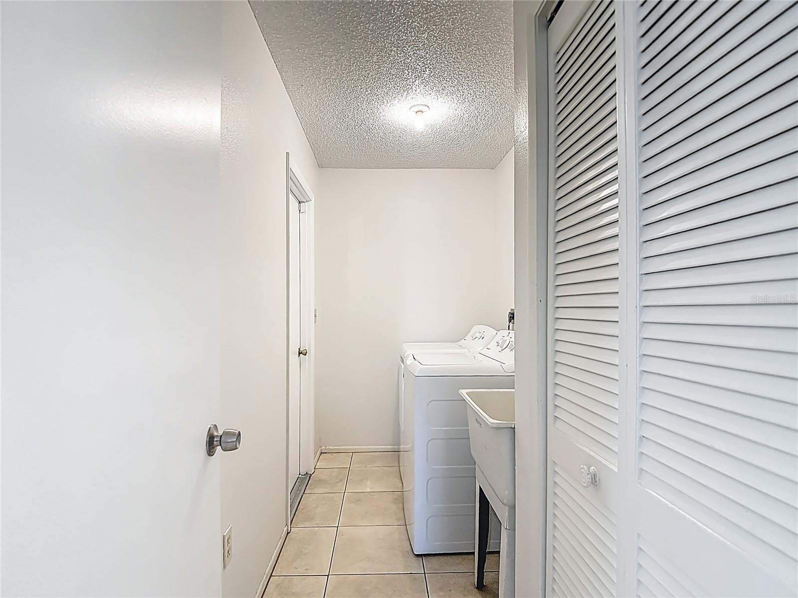 Image 48 of 63 For 8617 Stonehedge Way