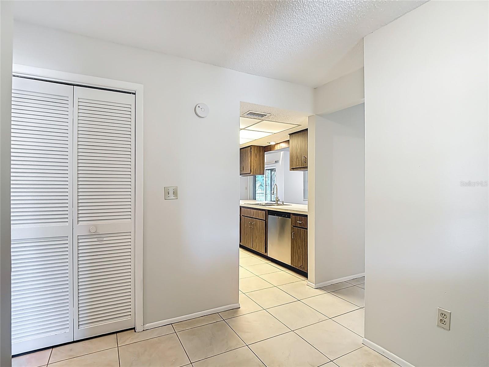 Image 5 of 63 For 8617 Stonehedge Way