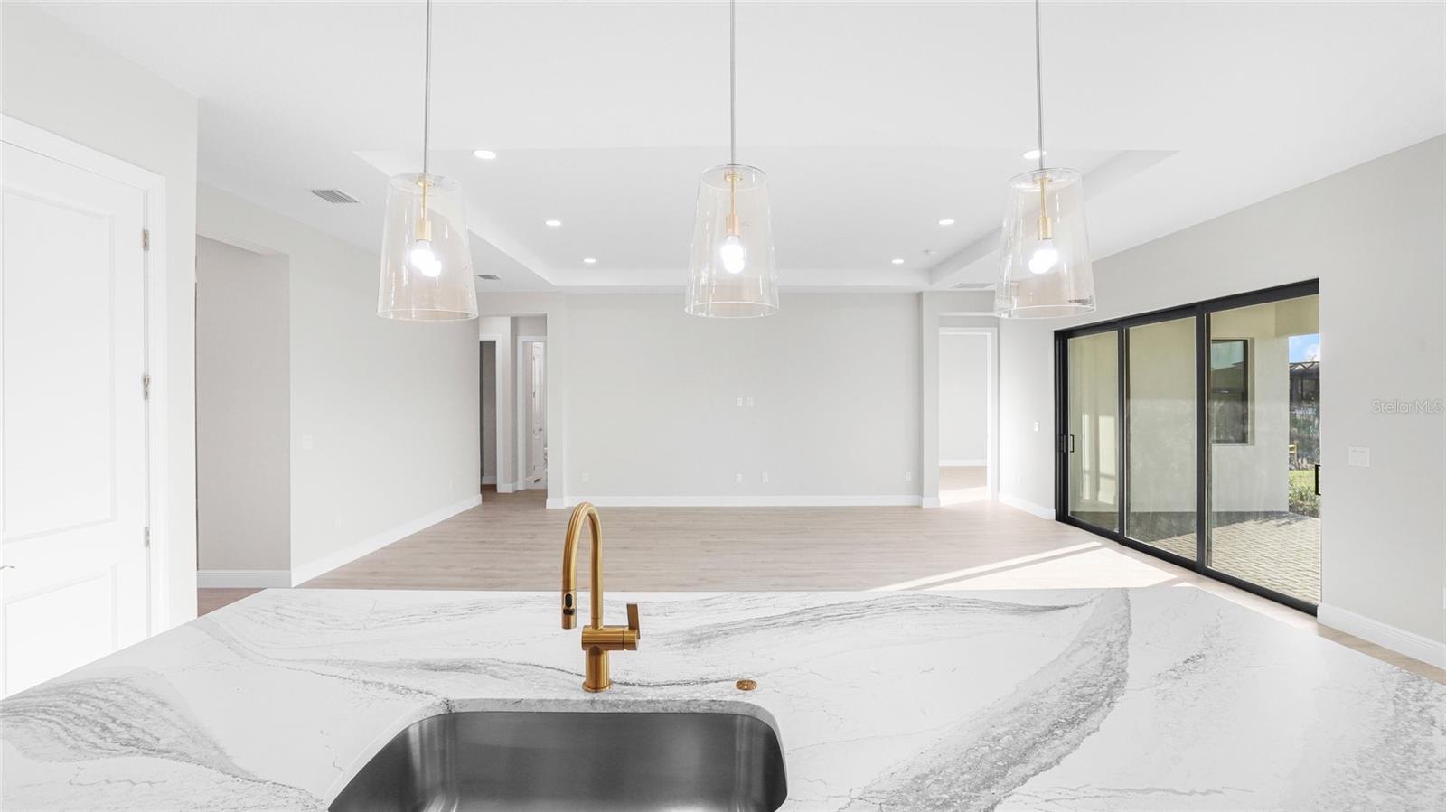 Image 10 of 40 For 4924 Edisto Court